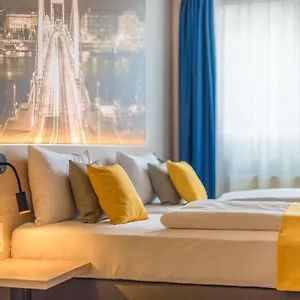 Impulso Fashion 4*, Budapest Hongrie
